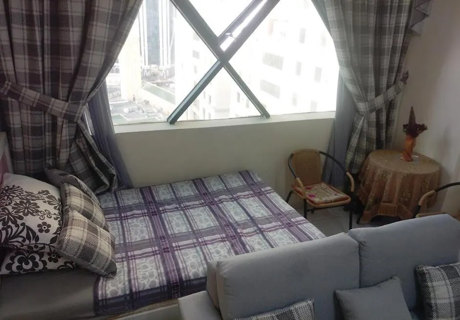 Al Madina Tower Bed & Breakfast Sharjah
